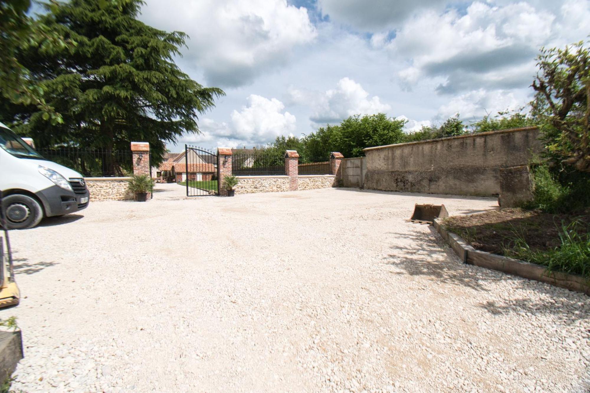 Le Relais Des Caleches - La Chaleureuse Bed & Breakfast Bu (Eure-et-Loir) Exterior photo